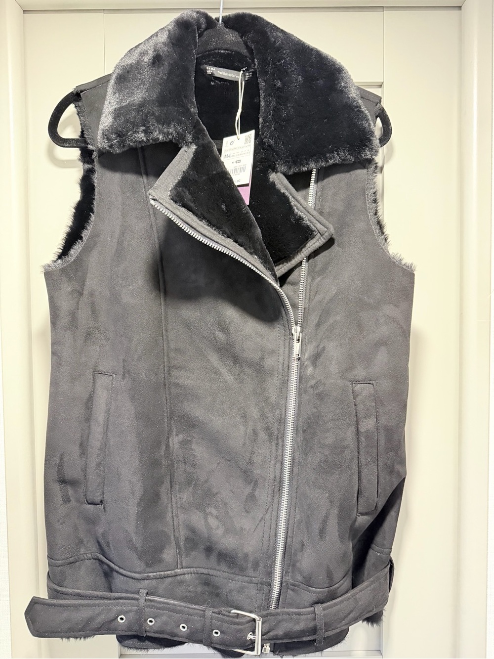 NWT Zara Trafaluc Black Faux-Shearling Moto Vest